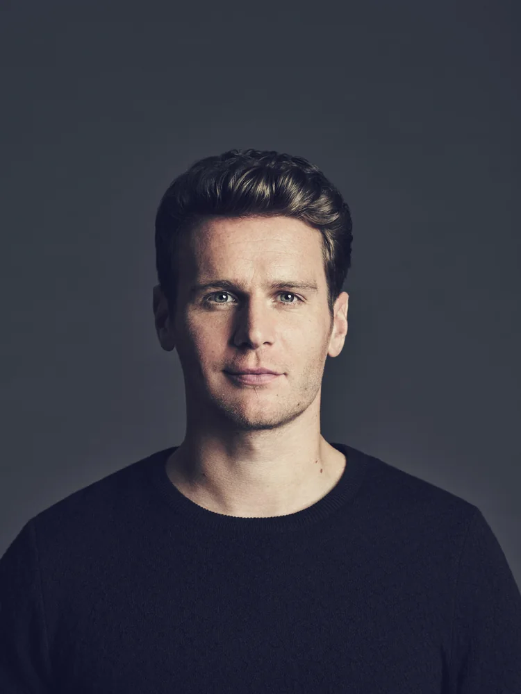 Jonathan Groff