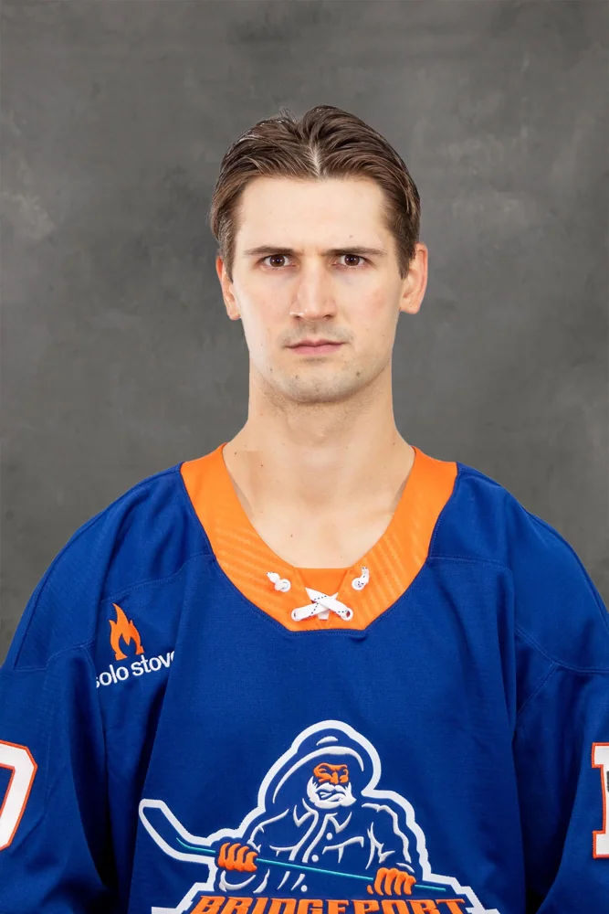 Travis Mitchell
